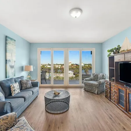 Laketown Wharf 0201